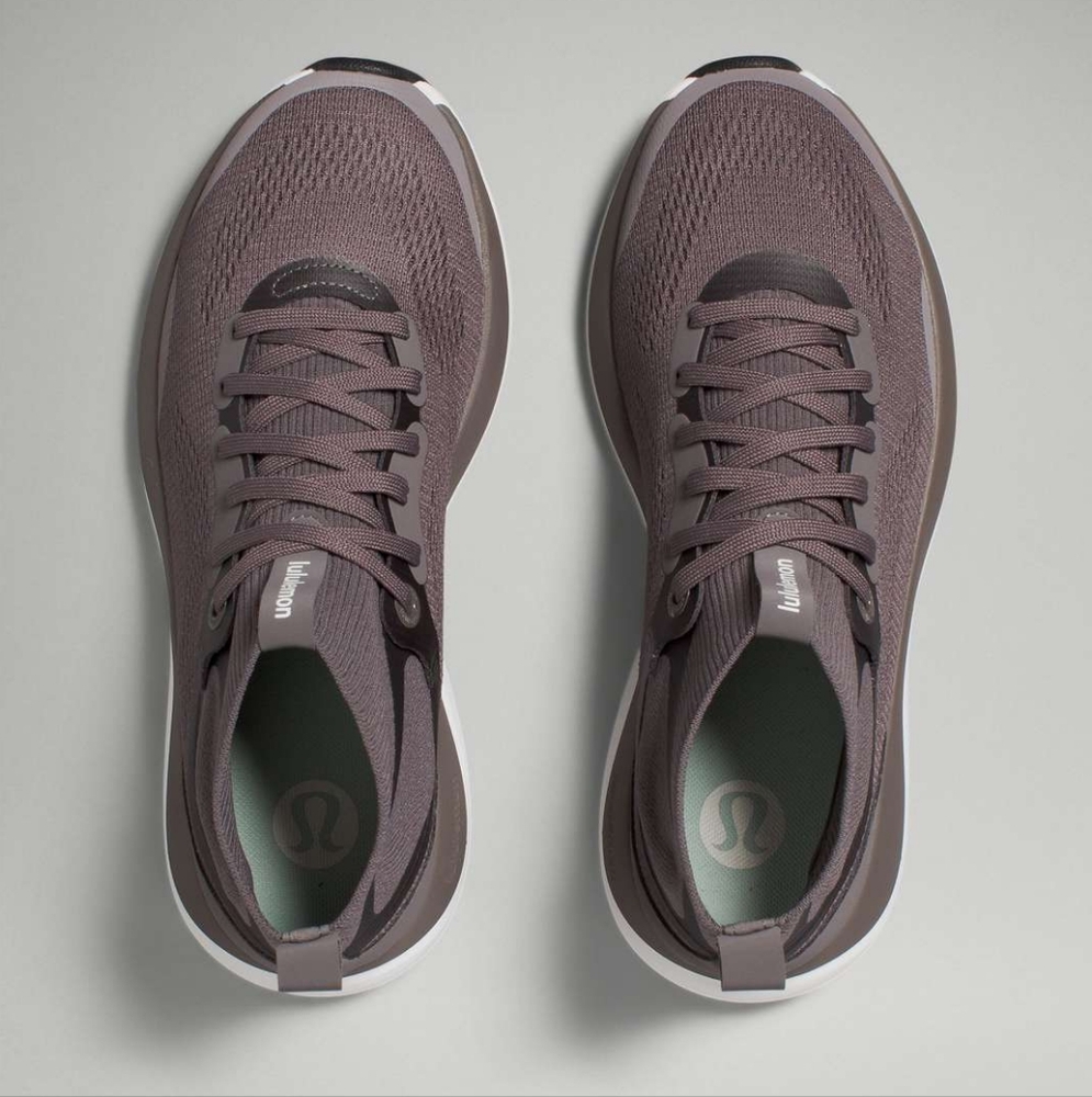 lululemon athletica Women's Chargefeel Mid Workout Shoe